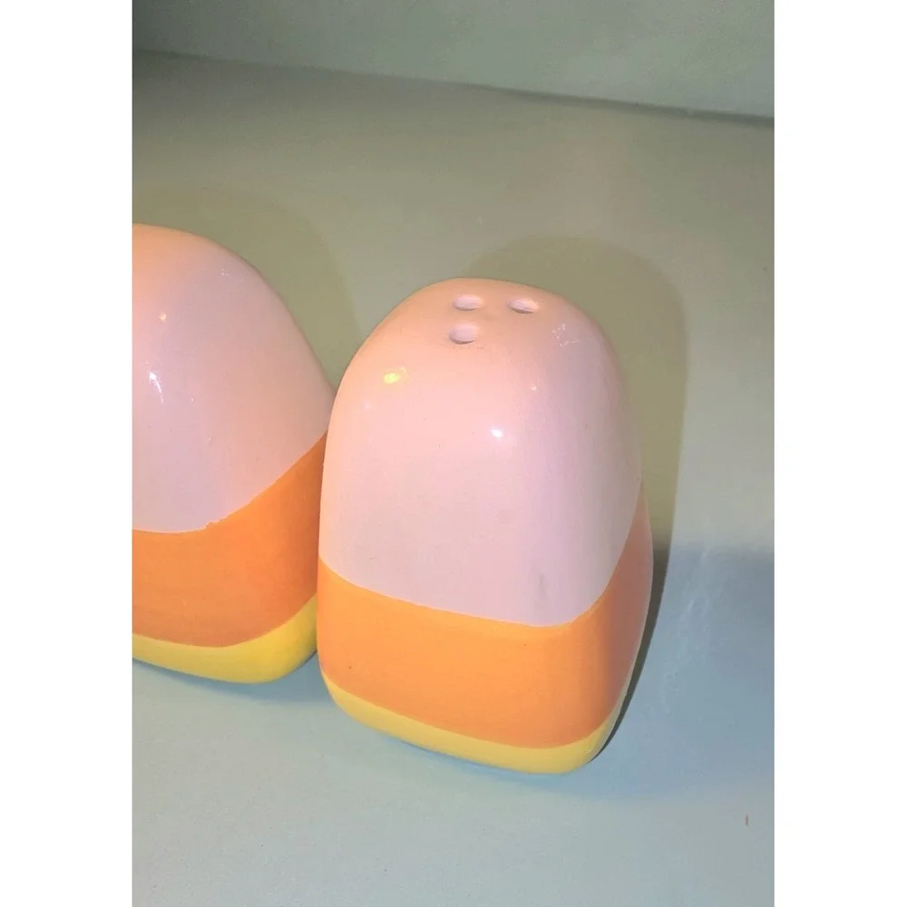 Retro Candy Corn Salt & Pepper Shakers Halloween Fall Summeroween Boo Bucket